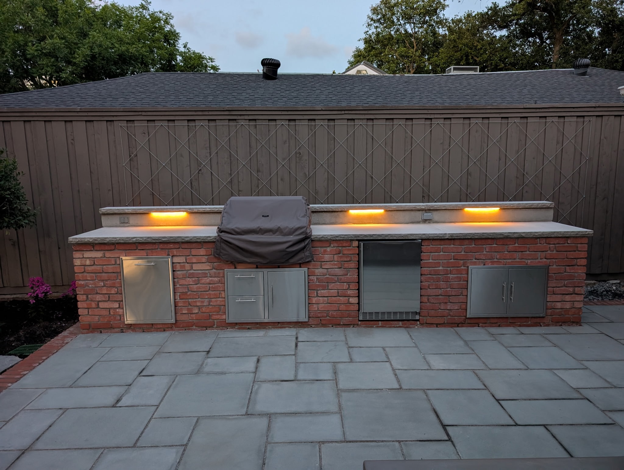 Traditional Brick Kitchen — Straight